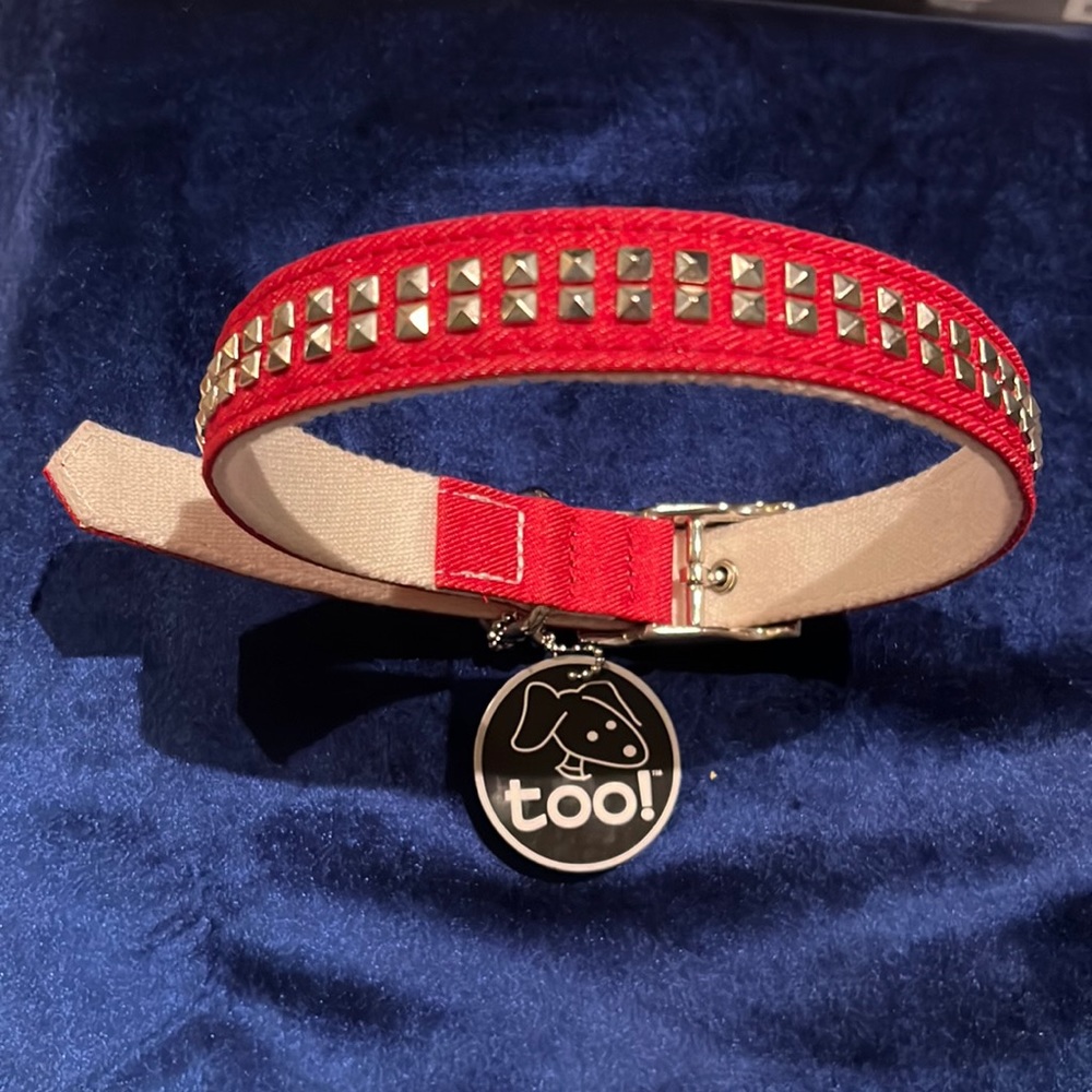NWT too! Fashionable Red & White 22 Inch Dog Canine Neck Collar Studded - Picture 1 of 6